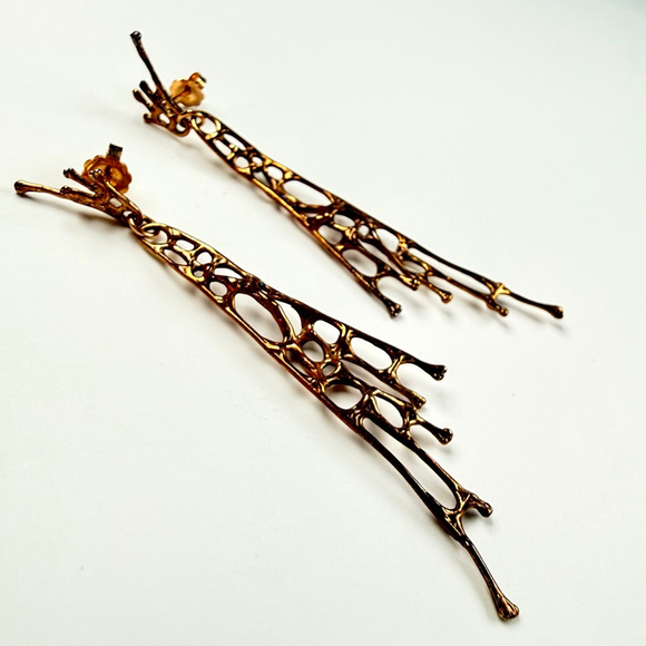 Estate 14K Solid Gold Brutalist Abstract Sculptural Web Drip 2.6" MCM Earrings - Picture 3 of 11